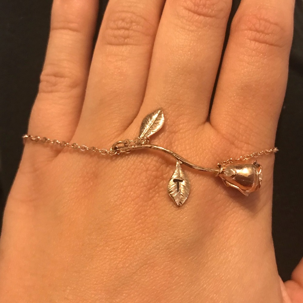 Rose Gold bracelet personalized with “T”